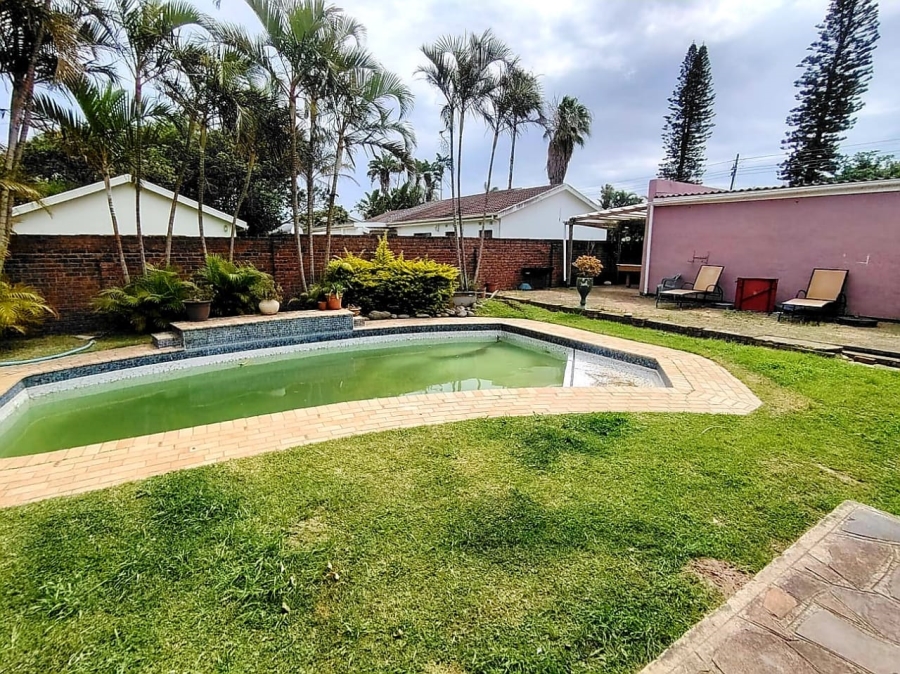 4 Bedroom Property for Sale in Gonubie Eastern Cape